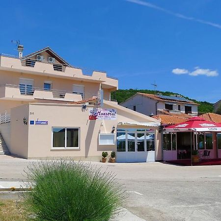Apartments Maestral Свети Петър Екстериор снимка