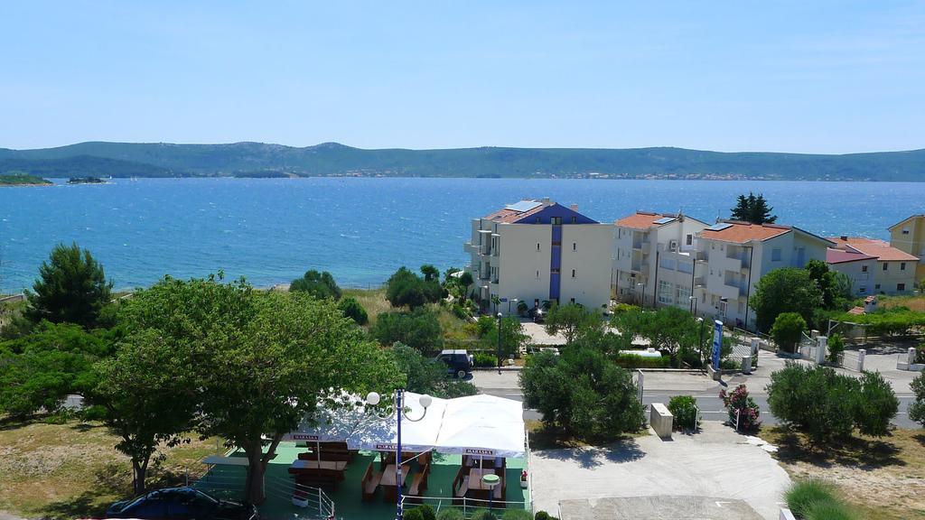 Apartments Maestral Свети Петър Екстериор снимка