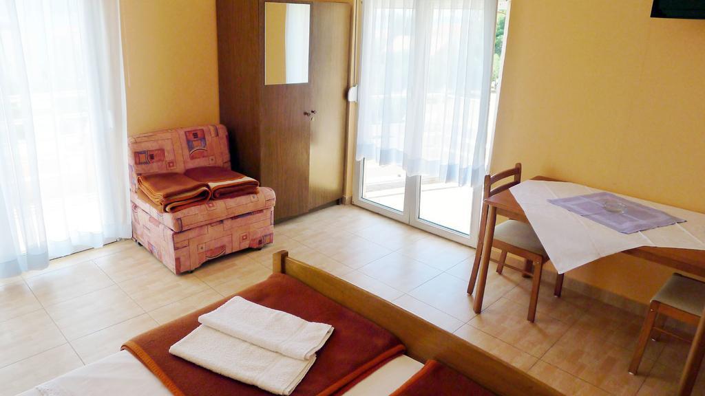 Apartments Maestral Свети Петър Стая снимка