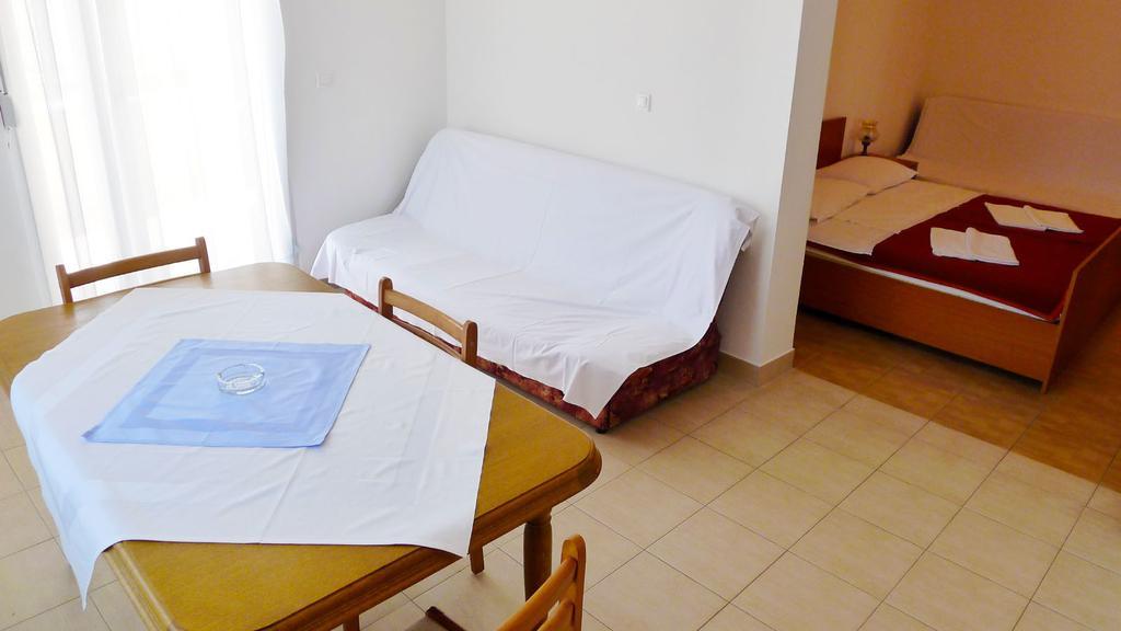 Apartments Maestral Свети Петър Стая снимка
